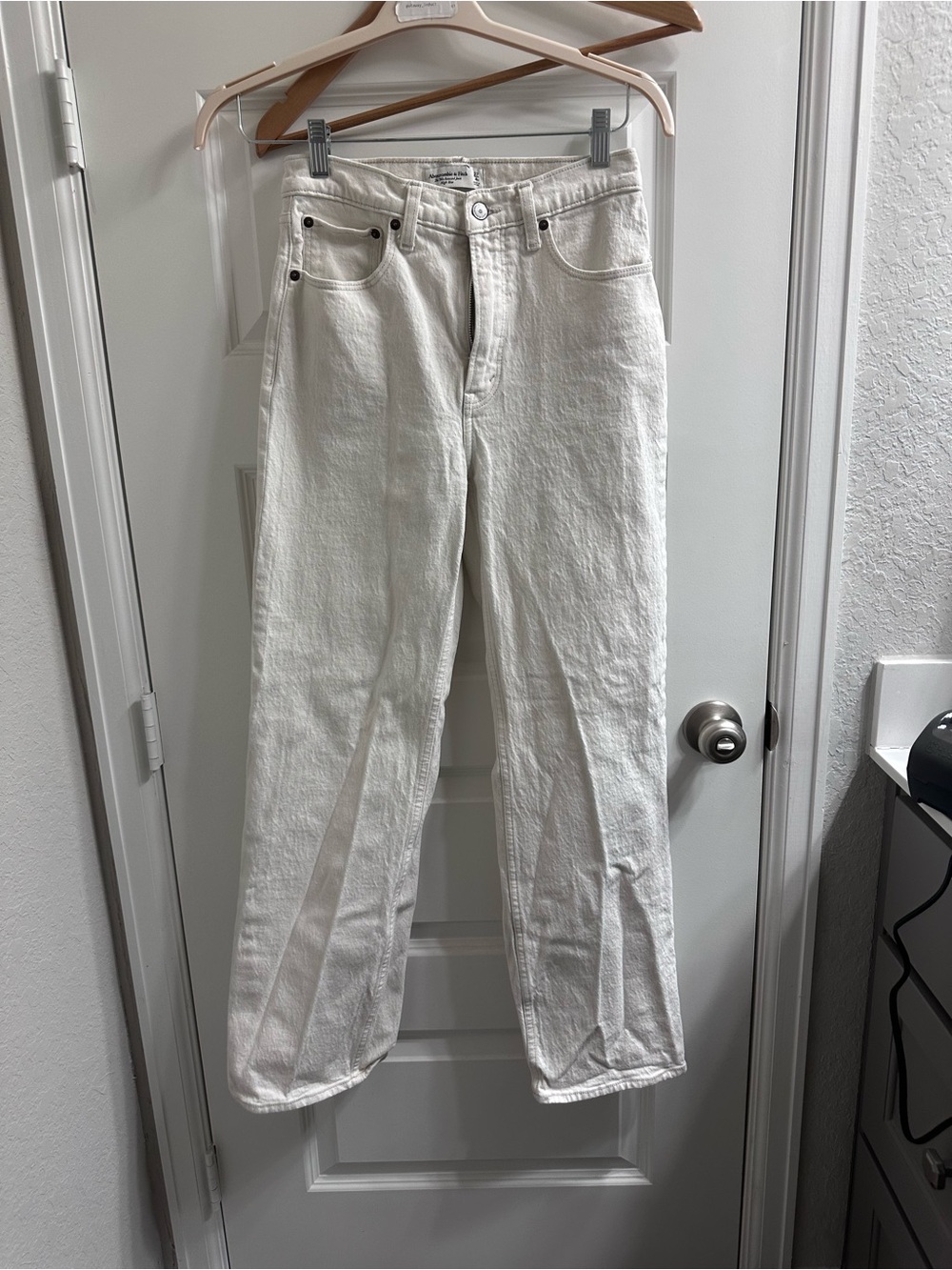 American Eagle Outfitters White Flare Jeans